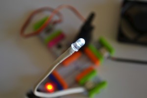 littleBits LED