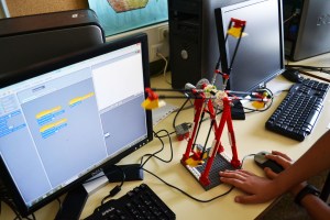Robòtica LEGO WeDo Scratch extraescolars