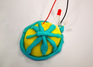 Taller Squishy Circuits