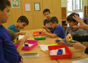 Tallers extraescolars química densitat dels líquids