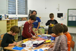Tallers extraescolars - Circuits elèctrics amb littleBits