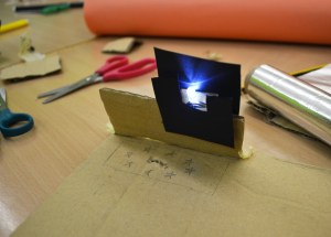 Tallers Extraescolars Circuits Elèctrics