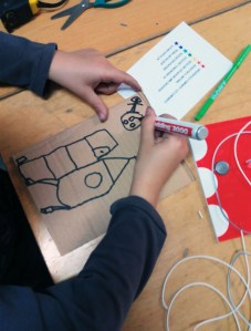 Tallers Extraescolars Circuits Elèctrics