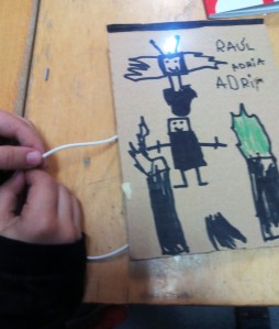 Tallers Extraescolars Circuits Elèctrics