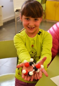 Tallers Extraescolars Ciència Molècules