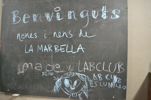 taller STEM/STEAM extraescolar/afterschool de labclub al made makerspace de barcelona amb 3d printer and laser-cutter