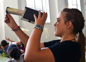 Tallers Extraescolars Ciència Cambra Fosca / Càmera Obscura Barcelona