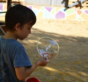 Tallers Extraescolars Ciència Bombolles Barcelona