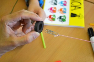 Tallers Extraescolars Ciència Magnetisme Imants Barcelona