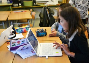 Tallers Extraescolars Robòtica mBot STEM