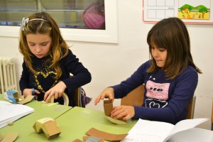 Taller construcció Periscopis Extraescolars Ciència Barcelona