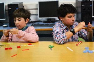 Taller Cotxes Elèctrics Extraescolars STEAM Barcelona