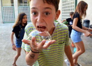 Tallers Extraescolars Ciència Bombolles Barcelona