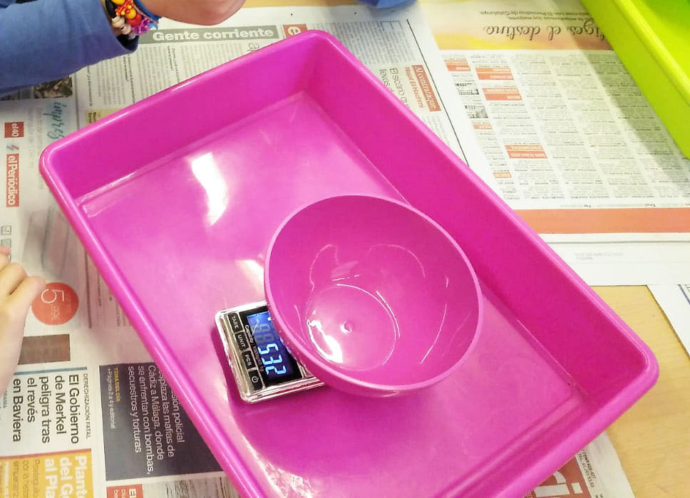 Tallers Extraescolars Ciència Badalona Fluids no-newtonians