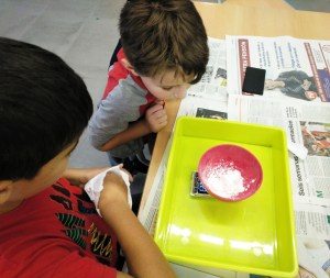 Tallers Extraescolars Ciència Badalona Fluids no-newtonians