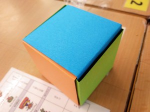 Tallers extraescolars Barcelona Ciència Sòlids Platònics Origami