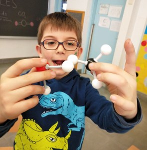 Tallers Extraescolars Barcelona Ciència Molècules Aminoàcids