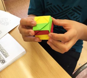Tallers extraescolars Barcelona Ciència Sòlids Platònics Origami