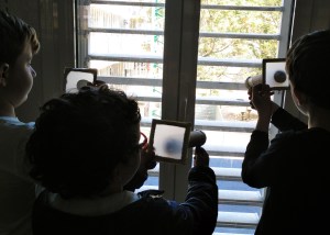 Tallers Extraescolars Ciència Cambra Fosca Càmera Obscura STEAM Barcelona