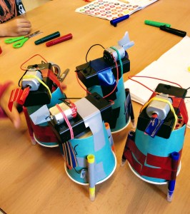 Taller Robòtica Drawbots Extraescolars STEAM