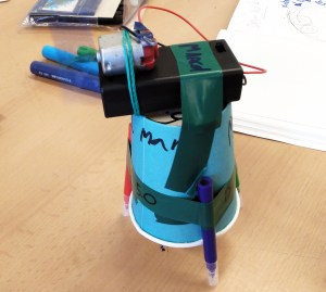 Taller Robòtica Drawbots Extraescolars STEAM