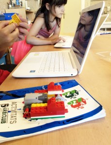 Taller Robòtica LEGO WeDo Extraescolars STEAM Barcelona