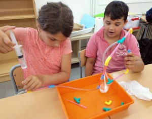 Taller Extraescolar Ciència Física Hidràulica STEAM Barcelona