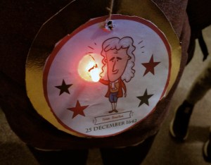 Tallers Extraescolars Tecnologia Maker STEAM Barcelona Decoracions de Nadal amb LEDs