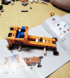Taller Robòtica Mecànica LEGO Technic WeDo Extraescolars STEAM