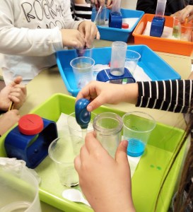 Tallers extraescolars química-física densitat dels líquids