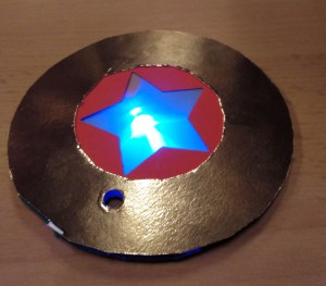 Tallers Extraescolars Tecnologia Maker STEAM Barcelona Decoracions de Nadal amb LEDs