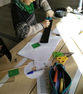 Taller Construcció Zoòtrop Extraescolars STEAM