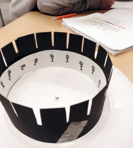 Taller Construcció Zoòtrop Extraescolars STEAM