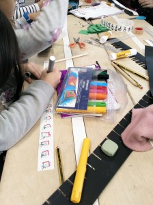 Taller Construcció Zoòtrop Extraescolars STEAM