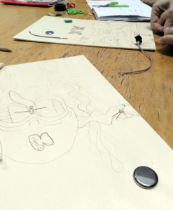 Tallers Extraescolars Ciència STEAM Circuits Elèctrics