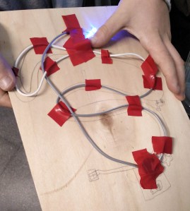 Tallers Extraescolars Ciència STEAM Circuits Elèctrics