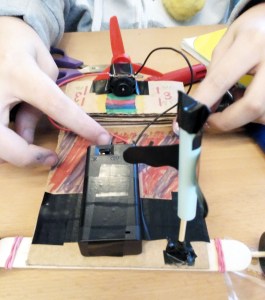 Taller Cotxes Elèctrics Extraescolars STEAM