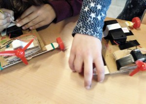 Taller Cotxes Elèctrics Extraescolars STEAM