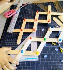 Tallers Makers: Braç robòtic extensible