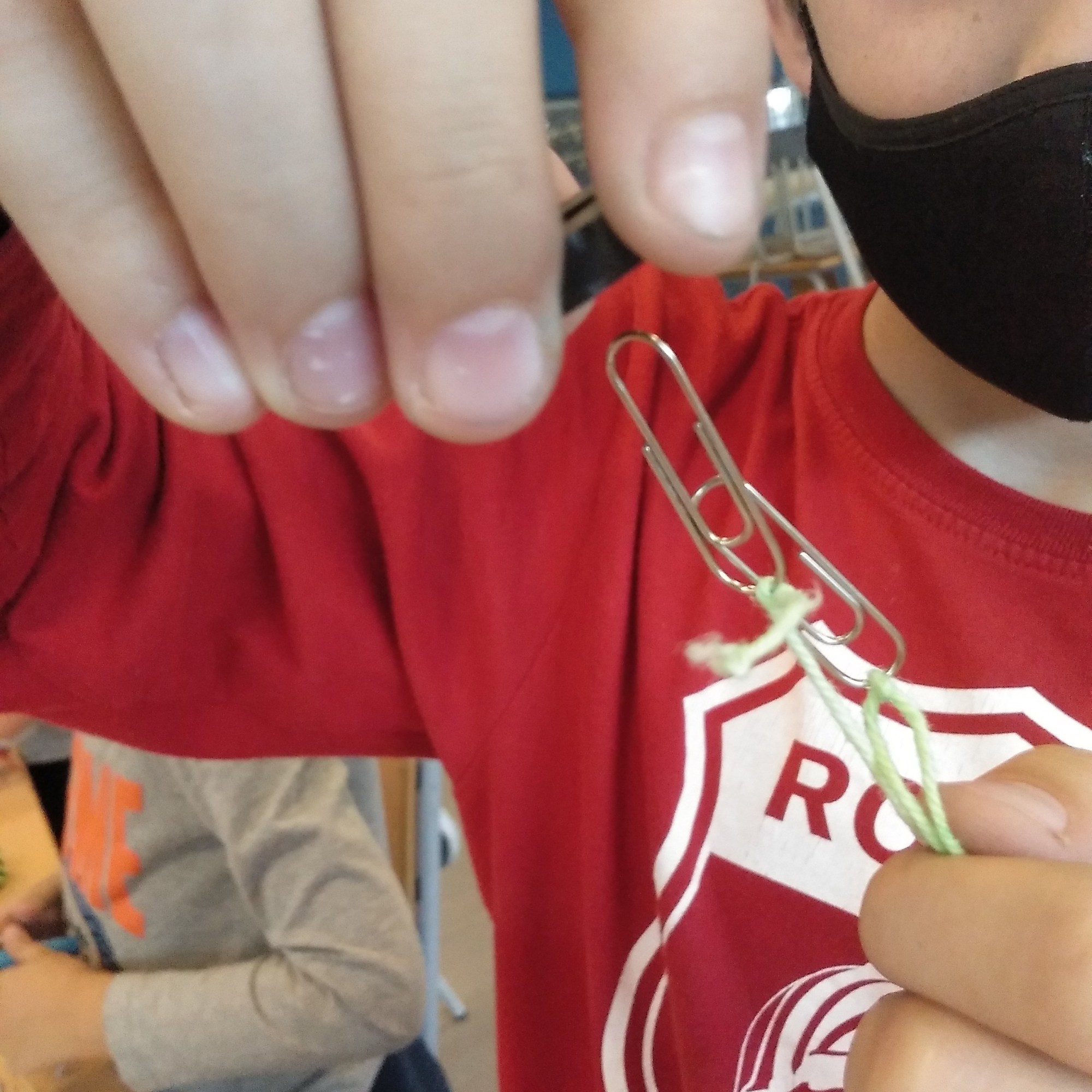 Tallers Extraescolars Escoles Ciència STEAM Magnetisme Imants