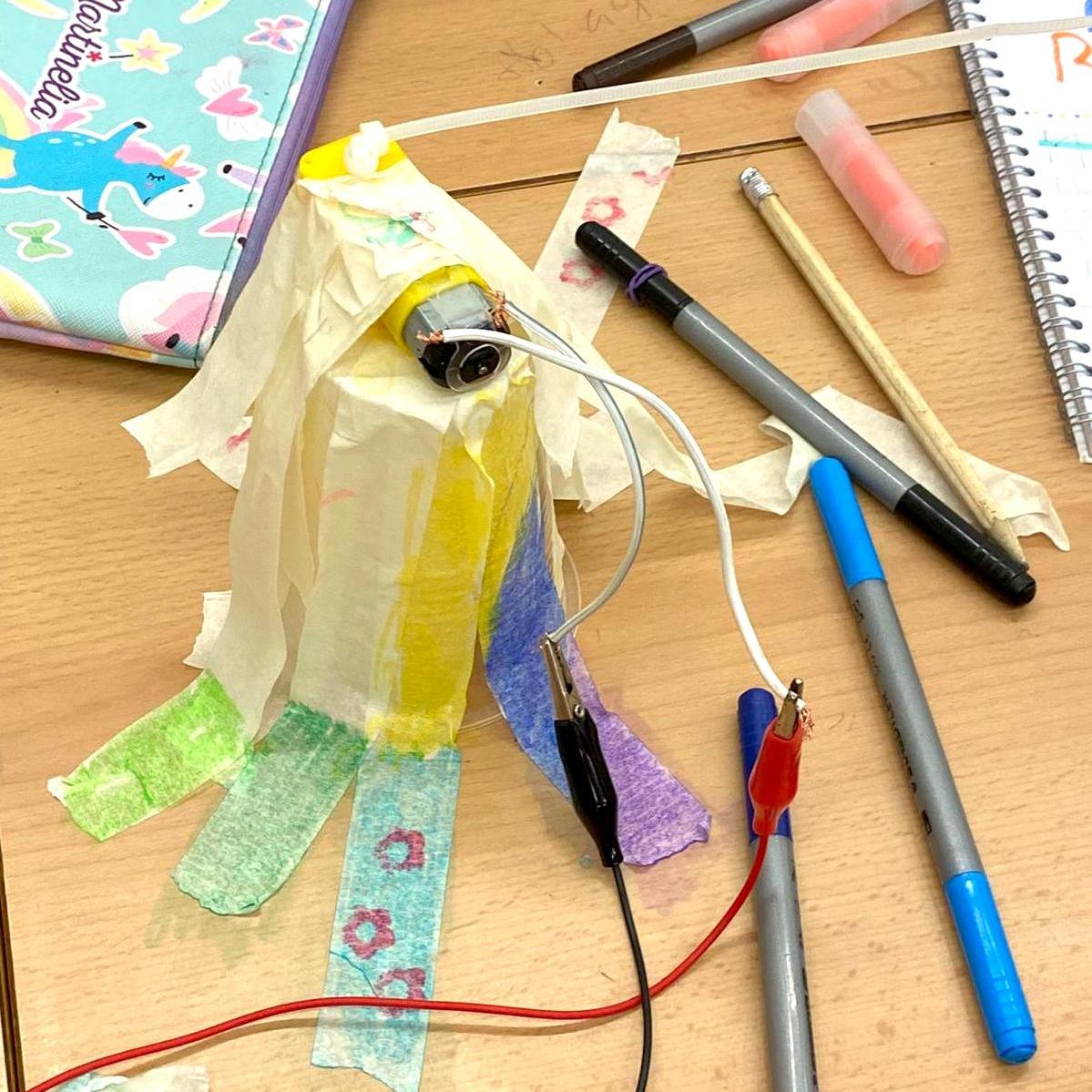 Tallers Ciència Tecnologia STEAM Circuits Elèctrics motors