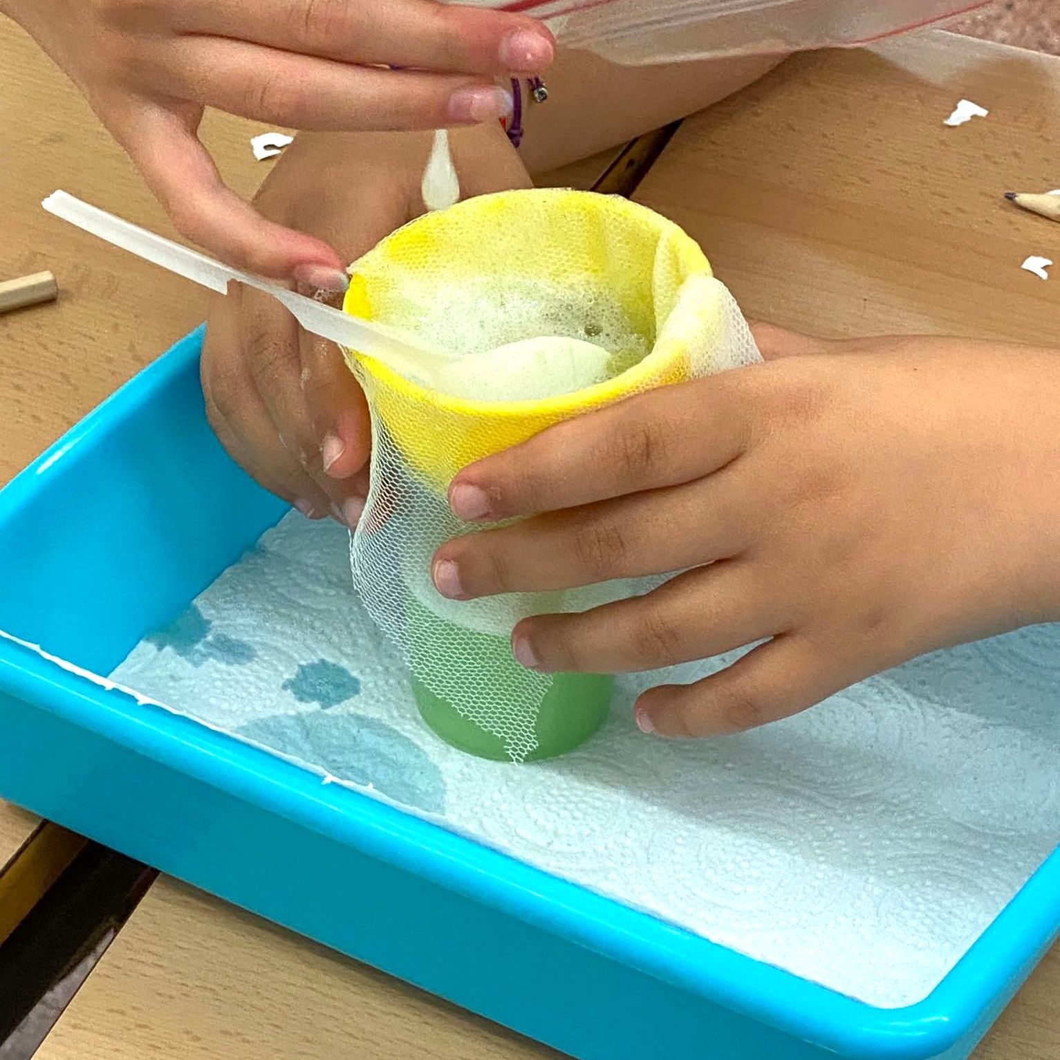 Tallers Extraescolars Biologia Ciència ADN